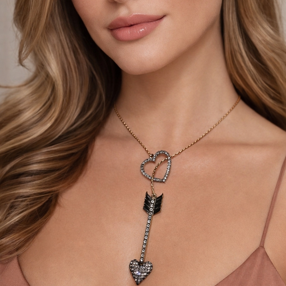 NWT Seven‎ Charming Sisters “With All My Heart” Necklace NWT